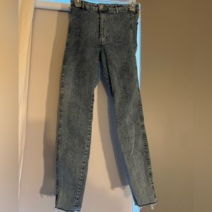Skinny jeans